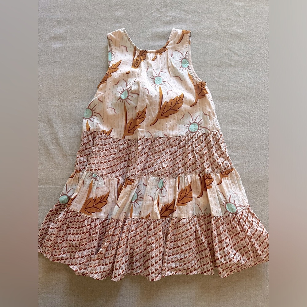 Girls Pink Chicken dress in size 5Y